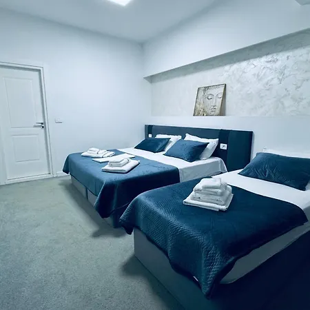 Lägenhet Tirana Central Suites *