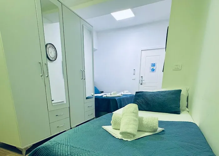 Tirana Central Suites Lägenhet *