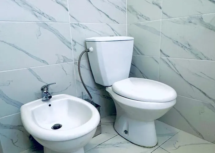 Tirana Central Suites *