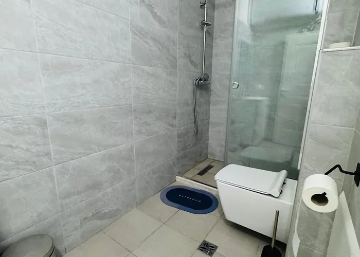 Tirana Central Suites Lägenhet *