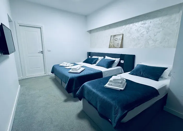 Lägenhet Tirana Central Suites *