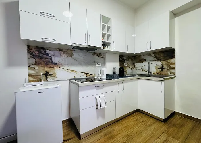 Tirana Central Suites